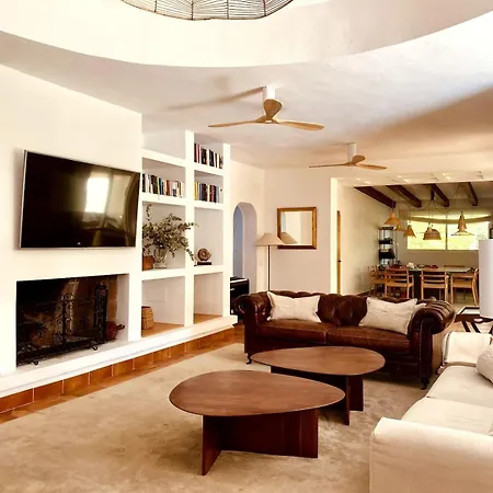 Unique In Guadalmina With Golf Views